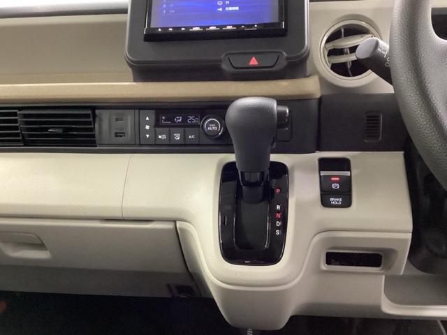 Ｎ－ＢＯＸ ベースグレード　両側電動スライドドア　社外ナビ　フルセグ　衝突軽減システム　スマートキ－　カーテンエアバック　イモビライザー　ＥＣＯモード　横滑り防止　オートクルーズ　ＬＥＤヘッドライト　キーフリー　地デジ　ＡＢＳ（14枚目）