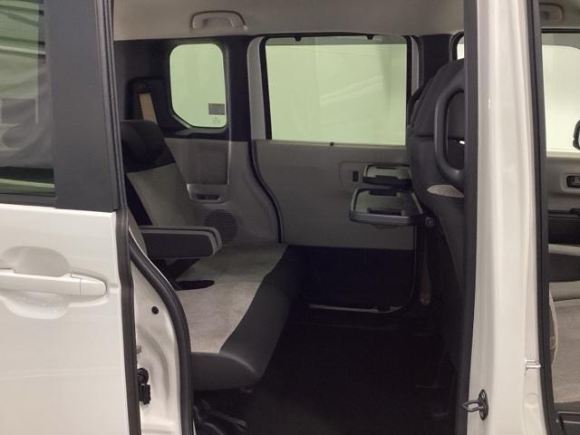 Ｎ－ＢＯＸ ベースグレード　両側電動スライドドア　社外ナビ　フルセグ　衝突軽減システム　スマートキ－　カーテンエアバック　イモビライザー　ＥＣＯモード　横滑り防止　オートクルーズ　ＬＥＤヘッドライト　キーフリー　地デジ　ＡＢＳ（17枚目）