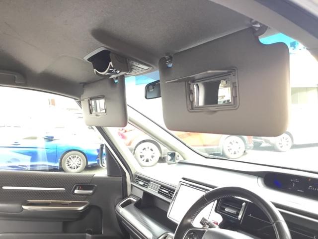 �T���o�C�U�[�ɂ́A�g�����Ȃ݂𐮂���ۂɕ֗��ȃo�j�e�B�~���[���t���Ă��܂��B