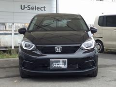 お客様に安全で快適なカーライフをお送りいただくために、中古車にも高いレベルの品質基準を設け、その基準に従って、全ての中古車について納車前整備を実施しています。 6