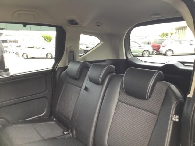 フリード＋ハイブリッド ハイブリッドＧ・ホンダセンシング　両側電動スライドドア　純正ナビ　ドラレコ　ＥＴＣ　シートヒーター　衝突軽減　ＶＳＡ　Ｒカメラ　地デジ　盗難防止装置　スマ－トキ－　ＬＥＤヘッド　エアバッグ　クルーズコントロール　パワーステアリング（11枚目）