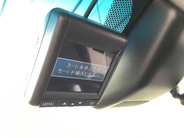 フリード＋ハイブリッド ハイブリッドＧ・ホンダセンシング　両側電動スライドドア　純正ナビ　ドラレコ　ＥＴＣ　シートヒーター　衝突軽減　ＶＳＡ　Ｒカメラ　地デジ　盗難防止装置　スマ－トキ－　ＬＥＤヘッド　エアバッグ　クルーズコントロール　パワーステアリング（22枚目）