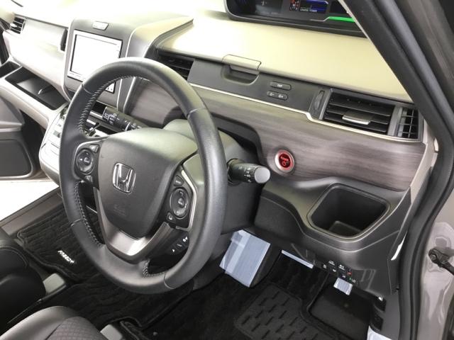 フリード＋ハイブリッド ハイブリッドＧ・ホンダセンシング　両側電動スライドドア　純正ナビ　ドラレコ　ＥＴＣ　シートヒーター　衝突軽減　ＶＳＡ　Ｒカメラ　地デジ　盗難防止装置　スマ－トキ－　ＬＥＤヘッド　エアバッグ　クルーズコントロール　パワーステアリング（24枚目）