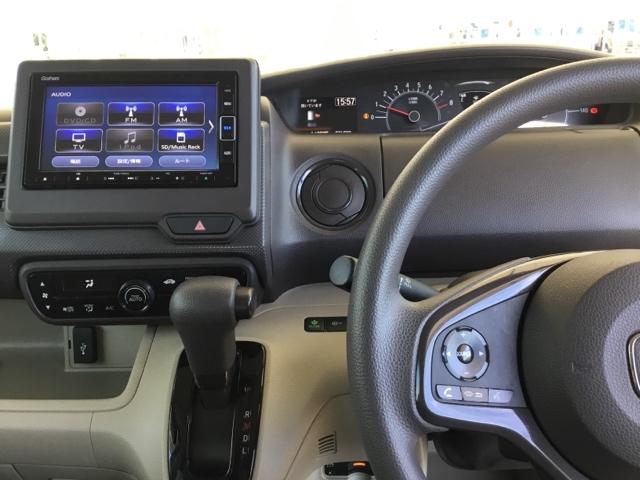 ドライブの必需品。見やすい・使いやすいＨｏｎｄａ純正のメモリーナビを搭載。