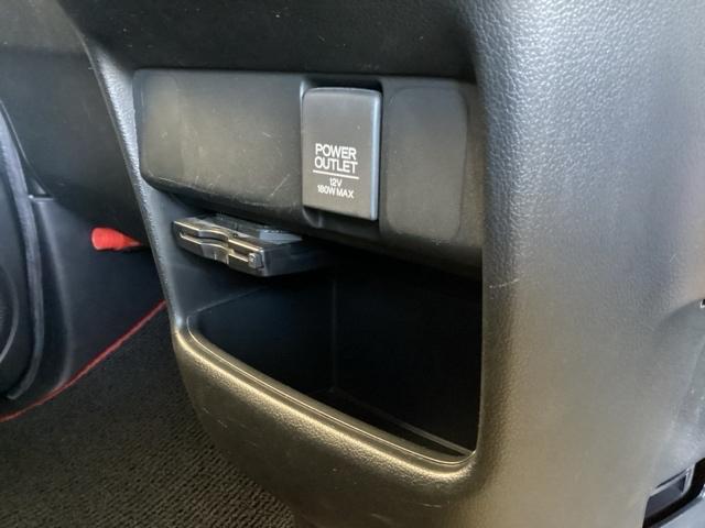 Ｎ－ＢＯＸカスタム Ｇ・Ｌパッケージ　純正ナビ　ワンセグ　リアカメラ　ナビ・ＴＶ　スマキ－　フロントベンチシート　パワーウィンドウ　片側電動両側スライドドア　盗難防止システム　オートエアコン　パワステ　ＤＶＤ再生可　キーレスエントリー（15枚目）