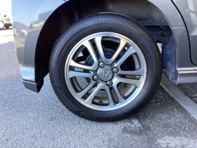 Ｎ－ＢＯＸカスタム Ｇ・Ｌパッケージ　純正ナビ　ワンセグ　リアカメラ　ナビ・ＴＶ　スマキ－　フロントベンチシート　パワーウィンドウ　片側電動両側スライドドア　盗難防止システム　オートエアコン　パワステ　ＤＶＤ再生可　キーレスエントリー（25枚目）