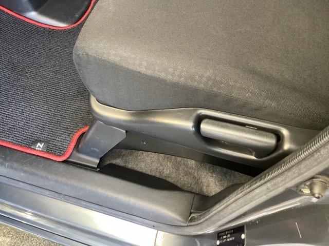Ｎ－ＢＯＸカスタム Ｇ・Ｌパッケージ　純正ナビ　ワンセグ　リアカメラ　ナビ・ＴＶ　スマキ－　フロントベンチシート　パワーウィンドウ　片側電動両側スライドドア　盗難防止システム　オートエアコン　パワステ　ＤＶＤ再生可　キーレスエントリー（39枚目）