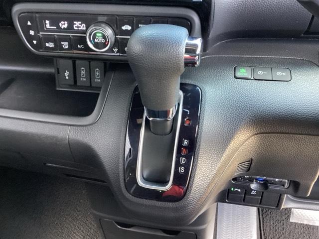 N-BOXカスタム L 純正ディスプレイオーディオ リアカメラ 両席電動スライドドア Pソナー サイドエアバッグ Aストップ シートヒータ ベンチシート キーフリーシステム LEDライト クルーズコントロール AC スマキー(14枚目)