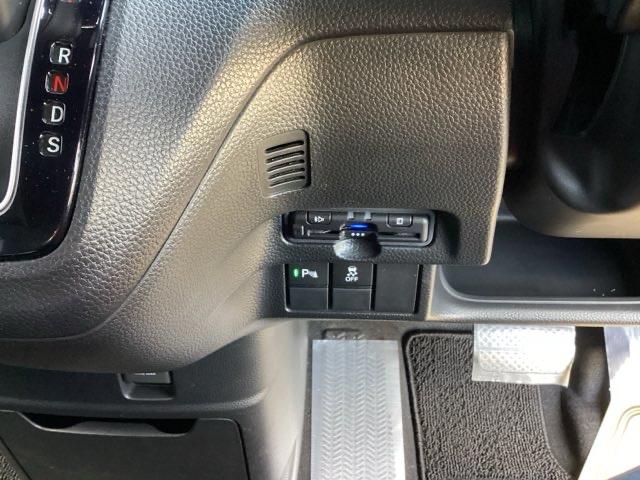 N-BOXカスタム L 純正ディスプレイオーディオ リアカメラ 両席電動スライドドア Pソナー サイドエアバッグ Aストップ シートヒータ ベンチシート キーフリーシステム LEDライト クルーズコントロール AC スマキー(15枚目)