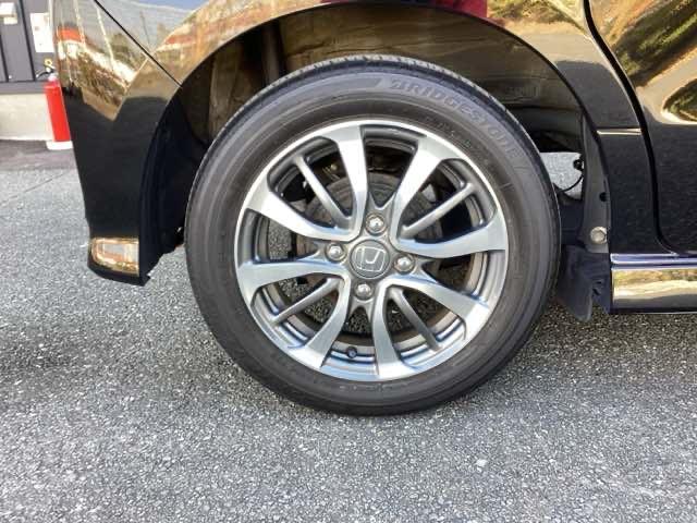 N-BOXカスタム L 純正ディスプレイオーディオ リアカメラ 両席電動スライドドア Pソナー サイドエアバッグ Aストップ シートヒータ ベンチシート キーフリーシステム LEDライト クルーズコントロール AC スマキー(25枚目)