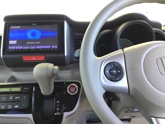N-BOX G・Lパッケージ 片側電動スライドドア 社外ナビ フルセグ 前後ドラレコ I-STOP ベンチ席 全席PW イモビライザー ナビテレビ 地TV AAC 横滑り防止 スマートキー DVD再生 ABS USB接続(3枚目)