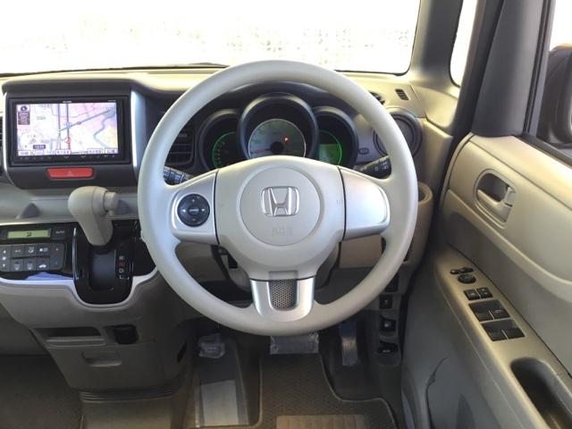 N-BOX G・Lパッケージ 片側電動スライドドア 社外ナビ フルセグ 前後ドラレコ I-STOP ベンチ席 全席PW イモビライザー ナビテレビ 地TV AAC 横滑り防止 スマートキー DVD再生 ABS USB接続(16枚目)