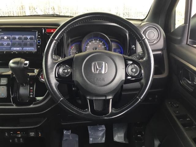 Ｎ－ＷＧＮカスタム ＧターボＳＳブラックスタイルパッケージ　あんしんパッケージ　クルコン　バックカメラ　純正ナビ　フルセグ　ＥＴＣ　衝突被害軽減ブレーキ　横滑り防止装置　サイドＳＲＳ　地デジ　クルーズコントロール　キーフリー　前席シートヒーター　ＵＳＢ接続（15枚目）