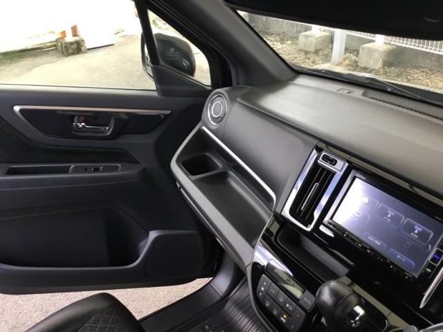 Ｎ－ＷＧＮカスタム ＧターボＳＳブラックスタイルパッケージ　あんしんパッケージ　クルコン　バックカメラ　純正ナビ　フルセグ　ＥＴＣ　衝突被害軽減ブレーキ　横滑り防止装置　サイドＳＲＳ　地デジ　クルーズコントロール　キーフリー　前席シートヒーター　ＵＳＢ接続（23枚目）