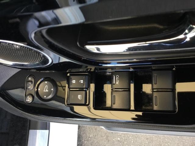 Ｎ－ＢＯＸカスタム Ｌ　両側電動スライドドア　クルコン　バックカメラ　純正ナビ　ＥＴＣ　前後ドラレコ　両席電動スライドドア　Ｐソナー　サイドエアバッグ　ナビＴＶ　Ａストップ　シートヒータ　ベンチシート　キーフリーシステム（11枚目）