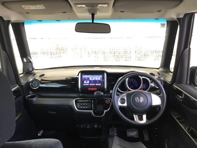 N-BOXカスタム GSSブラックスタイルパッケージ 両側電動スライドドア リアカメラ 純正ナビ フルセグ ETC 左右パワースライド ナビTV 前席シートヒーター AAC パワステ パワーウィンドウ キーフリー 横滑り防止 エコアイドル スマートキー(2枚目)