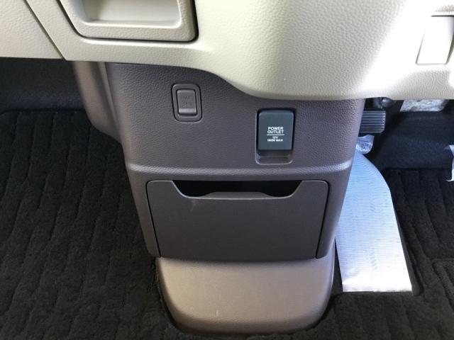 Ｎ－ＢＯＸ Ｇ・Ｌホンダセンシング　片側電動スライドドア　純正ナビ　フルセグ　ＥＴＣ　クルコン　衝突被害軽減Ｂ　バックカメラ　ドラレコ　レーダブレーキ　Ａストップ　ＥＳＣ　キーフリーシステム　ＬＥＤライト　オートライト　バックＭ　ＵＳＢ（22枚目）