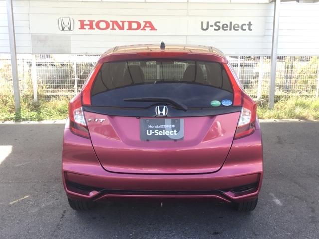 フィット １３Ｇ・Ｌホンダセンシング　クルコン　バックカメラ　純正ナビ　フルセグ　ＥＴＣ　ドラレコ　ＤＶＤ再生可　ナビ＆ＴＶ　サイドカーテンエアバック　Ｄレコ　ＵＳＢ　リアカメラ　エアバック　パワーウインドウ　キーフリーシステム　ＶＳＡ（8枚目）