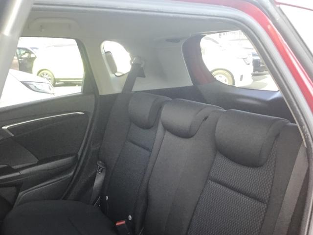 フィット １３Ｇ・Ｌホンダセンシング　クルコン　バックカメラ　純正ナビ　フルセグ　ＥＴＣ　ドラレコ　ＤＶＤ再生可　ナビ＆ＴＶ　サイドカーテンエアバック　Ｄレコ　ＵＳＢ　リアカメラ　エアバック　パワーウインドウ　キーフリーシステム　ＶＳＡ（12枚目）