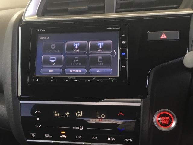フィット １３Ｇ・Ｌホンダセンシング　クルコン　バックカメラ　純正ナビ　フルセグ　ＥＴＣ　ドラレコ　ＤＶＤ再生可　ナビ＆ＴＶ　サイドカーテンエアバック　Ｄレコ　ＵＳＢ　リアカメラ　エアバック　パワーウインドウ　キーフリーシステム　ＶＳＡ（18枚目）
