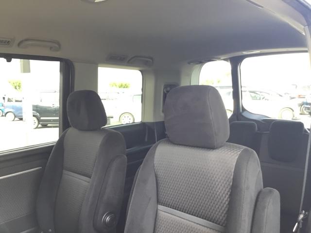 ステップワゴンスパーダ スパーダホンダセンシング クルコン 純正ナビ 後席モニター ETC 盗難防止 助手席エアバッグ Wパワスラ リアオートエアコン サイドエアバッグ LEDライト 横滑り防止システム オートエアコン リアカメラ 三列シート スマ鍵(12枚目)