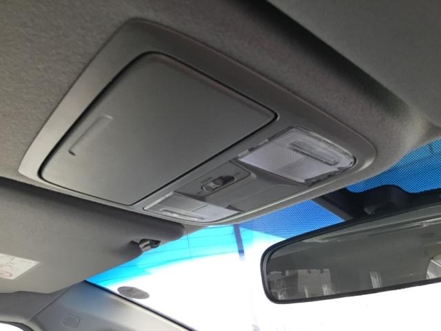 ステップワゴンスパーダ スパーダホンダセンシング クルコン 純正ナビ 後席モニター ETC 盗難防止 助手席エアバッグ Wパワスラ リアオートエアコン サイドエアバッグ LEDライト 横滑り防止システム オートエアコン リアカメラ 三列シート スマ鍵(29枚目)