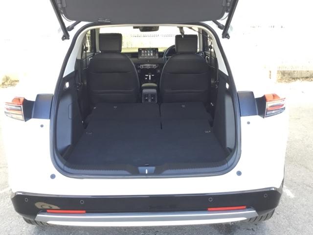 ヴェゼル e:HEVZ クルコン BSI 純正ナビ フルセグ ETC ドラレコ 衝突回避支援ブレーキ機能 スマキ Pトランク フルオートエアコン Dレコ エアバッグ 両席エアバック Rカメ パワーウィンドウ LEDランプ(10枚目)