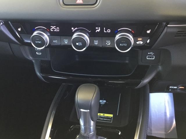 ヴェゼル e:HEVZ クルコン BSI 純正ナビ フルセグ ETC ドラレコ 衝突回避支援ブレーキ機能 スマキ Pトランク フルオートエアコン Dレコ エアバッグ 両席エアバック Rカメ パワーウィンドウ LEDランプ(21枚目)