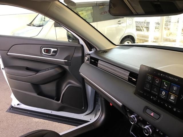 ヴェゼル e:HEVZ クルコン BSI 純正ナビ フルセグ ETC ドラレコ 衝突回避支援ブレーキ機能 スマキ Pトランク フルオートエアコン Dレコ エアバッグ 両席エアバック Rカメ パワーウィンドウ LEDランプ(31枚目)