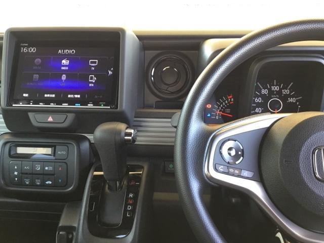 Ｎ－ＶＡＮ＋スタイル ファン　デモカー　クルコン　バックカメラ　純正ナビ　フルセグ　前後ドラレコ　ベッドキット　追突軽減ブレーキ　Ｂカメ　キーフリー　ＷＳＲＳ　ＤＶＤ再生　ＬＥＤヘッドランプ　ＵＳＢポート　運転席エアバッグ　禁煙（3枚目）