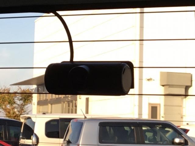 Ｎ－ＶＡＮ＋スタイル ファン　デモカー　クルコン　バックカメラ　純正ナビ　フルセグ　前後ドラレコ　ベッドキット　追突軽減ブレーキ　Ｂカメ　キーフリー　ＷＳＲＳ　ＤＶＤ再生　ＬＥＤヘッドランプ　ＵＳＢポート　運転席エアバッグ　禁煙（22枚目）