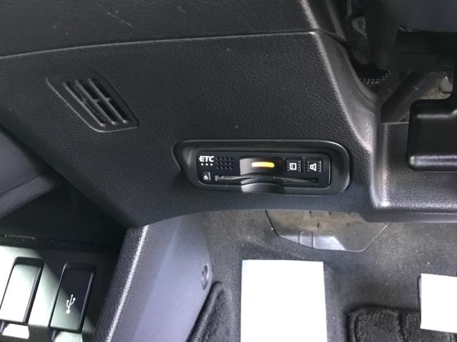 ヴェゼル Ｘ・ホンダセンシング　クルコン　衝突被害軽減Ｂ　純正ナビ　ＥＴＣ　Ｒカメラ　Ｗエアバッグ　盗難防止　アクティブクルーズコントロール　オートエアコン　ＬＥＤランプ　衝突軽減ブレ－キ　パワステ　カーテンエアバック　ＵＳＢポート（22枚目）