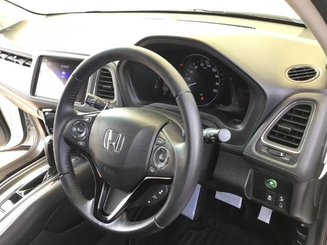 ヴェゼル Ｘ・ホンダセンシング　クルコン　衝突被害軽減Ｂ　純正ナビ　ＥＴＣ　Ｒカメラ　Ｗエアバッグ　盗難防止　アクティブクルーズコントロール　オートエアコン　ＬＥＤランプ　衝突軽減ブレ－キ　パワステ　カーテンエアバック　ＵＳＢポート（28枚目）