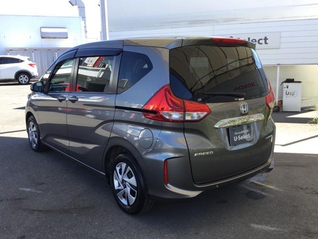 フリードハイブリッド ハイブリッド・Gホンダセンシング 片側ハンズフリースライドドア 純正ナビ ETC クルコン 衝突被害軽減B バックカメラ シートヒーター 軽減ブレーキ キーフリーシステム DVD再生可能 ECON 後カメラ Aクルーズ シートH(7枚目)