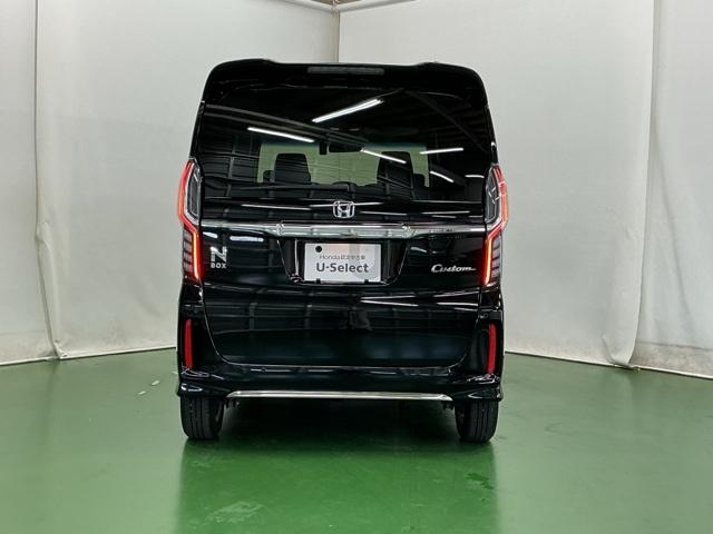 Ｎ－ＢＯＸカスタム Ｌ　Ｐソナー　サイドエアバッグ　Ａストップ　シートヒータ　ベンチシート　キーフリーシステム　ＬＥＤライト　リアカメ　クルーズコントロール　ＡＣ　スマキー　横滑り防止　パワーステアリング　ＡＢＳ（9枚目）