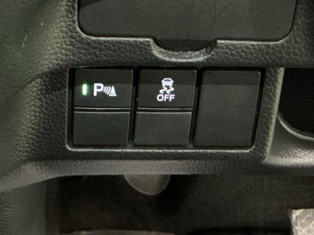 Ｎ－ＢＯＸカスタム Ｌ　Ｐソナー　サイドエアバッグ　Ａストップ　シートヒータ　ベンチシート　キーフリーシステム　ＬＥＤライト　リアカメ　クルーズコントロール　ＡＣ　スマキー　横滑り防止　パワーステアリング　ＡＢＳ（16枚目）