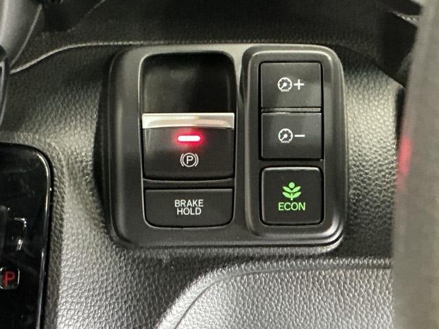 Ｎ－ＢＯＸカスタム Ｌ　Ｐソナー　サイドエアバッグ　Ａストップ　シートヒータ　ベンチシート　キーフリーシステム　ＬＥＤライト　リアカメ　クルーズコントロール　ＡＣ　スマキー　横滑り防止　パワーステアリング　ＡＢＳ（30枚目）