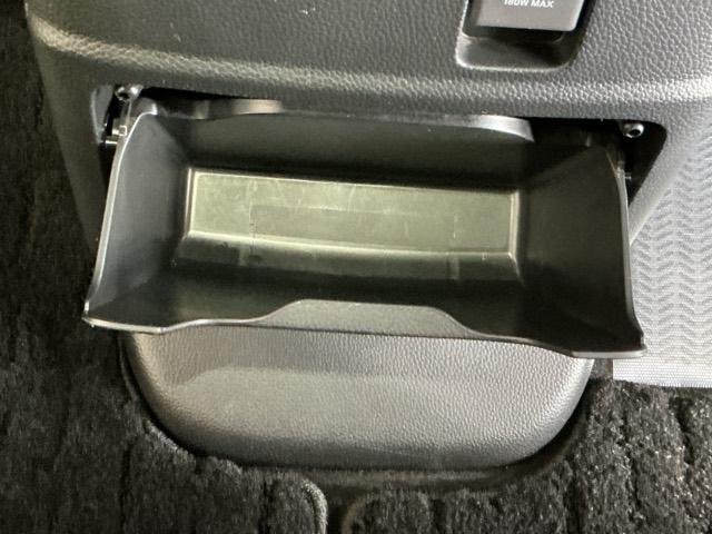 Ｎ－ＢＯＸカスタム Ｌ　Ｐソナー　サイドエアバッグ　Ａストップ　シートヒータ　ベンチシート　キーフリーシステム　ＬＥＤライト　リアカメ　クルーズコントロール　ＡＣ　スマキー　横滑り防止　パワーステアリング　ＡＢＳ（41枚目）