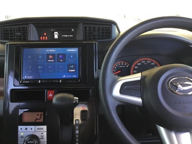 トール カスタムＧＳＡＩＩ　両側電動スライドドア　クルコン　社外ナビ　フルセグ　ＥＴＣ　Ｂカメ　横滑り防止　アイスト　両側オートスライドドア　スマートキープッシュスタート　ナビＴＶ　地デジ　クルーズコントロール　キーフリー（3枚目）