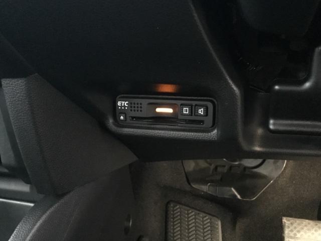 フィット １３Ｇ・Ｌホンダセンシング　クルコン　純正ナビ　フルセグ　ＥＴＣ　ドラレコ　ＤＶＤ再生可　ナビ＆ＴＶ　サイドカーテンエアバック　Ｄレコ　ＵＳＢ　リアカメラ　エアバック　パワーウインドウ　キーフリーシステム　ＬＥＤライト　ＶＳＡ（23枚目）