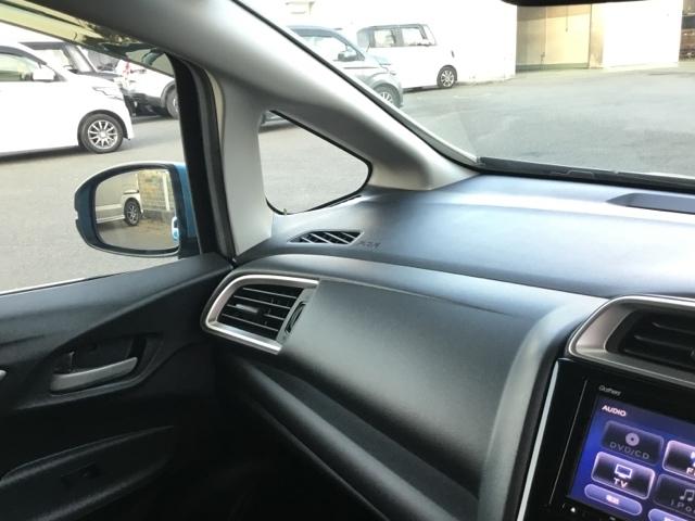 フィット １３Ｇ・Ｌホンダセンシング　クルコン　純正ナビ　フルセグ　ＥＴＣ　ドラレコ　ＤＶＤ再生可　ナビ＆ＴＶ　サイドカーテンエアバック　Ｄレコ　ＵＳＢ　リアカメラ　エアバック　パワーウインドウ　キーフリーシステム　ＬＥＤライト　ＶＳＡ（26枚目）