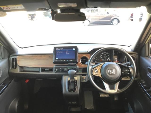 Ｎ－ＯＮＥ オリジナルスタイルプラスアーバン　デモカー　純正ナビ　フルセグ　ドラレコ　Ａクルーズ　衝突被害軽減ブレーキ　ＬＥＤヘッドライト　横滑り防止装置　オートライト　バックカメラ　クリアランスソナー　シートＨ　アイドリングストップ　ナビＴＶ（2枚目）