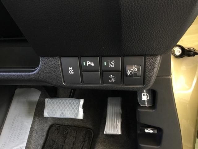 Ｎ－ＯＮＥ オリジナルスタイルプラスアーバン　デモカー　純正ナビ　フルセグ　ドラレコ　Ａクルーズ　衝突被害軽減ブレーキ　ＬＥＤヘッドライト　横滑り防止装置　オートライト　バックカメラ　クリアランスソナー　シートＨ　アイドリングストップ　ナビＴＶ（24枚目）