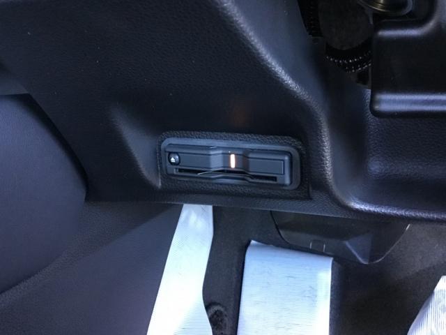 ヴェゼル ｅ：ＨＥＶＺ　クルコン　純正ナビ　フルセグ　ＥＴＣ　前後ドラレコ　シート＆ステアリングヒーター　衝突回避支援ブレーキ機能　スマキ　Ｐトランク　フルオートエアコン　Ｄレコ　エアバッグ　両席エアバック　Ｒカメ　ソナー（27枚目）