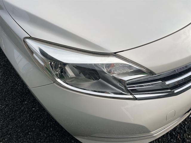 ノート ライダー ETC TV アルミホイール スマートキー アイドリングストップ 電動格納ミラー CVT 盗難防止システム 衝突安全ボディ ABS スーパーチャージャー エアコン パワーステアリング(35枚目)