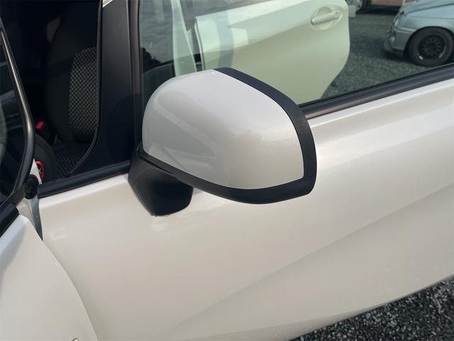 ノート ライダー ETC TV アルミホイール スマートキー アイドリングストップ 電動格納ミラー CVT 盗難防止システム 衝突安全ボディ ABS スーパーチャージャー エアコン パワーステアリング(38枚目)