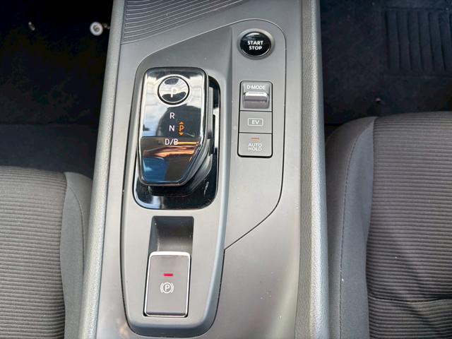 ノート Ｓ　ｅ－ＰＯＷＥＲ　ナビ　ＥＴＣ　ドライブレコーダー　社外デジタルミラー　スマートキー　プッシュスタート（10枚目）