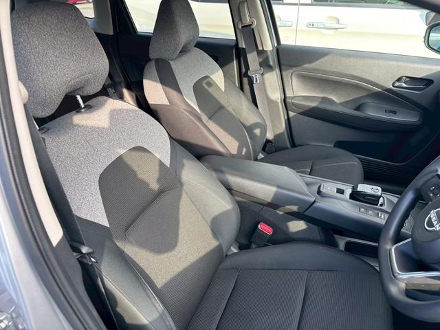 ノート Ｓ　ｅ－ＰＯＷＥＲ　ナビ　ＥＴＣ　ドライブレコーダー　社外デジタルミラー　スマートキー　プッシュスタート（13枚目）