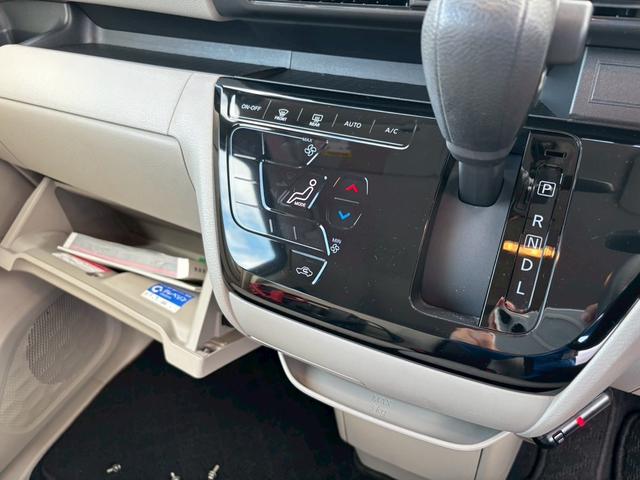 ルークス Ｘ　片側パワースライドドア　ナビ　ＥＴＣ　リアサーキュレーター　プッシュスタート　スマートキー　アイドリングストップ（6枚目）