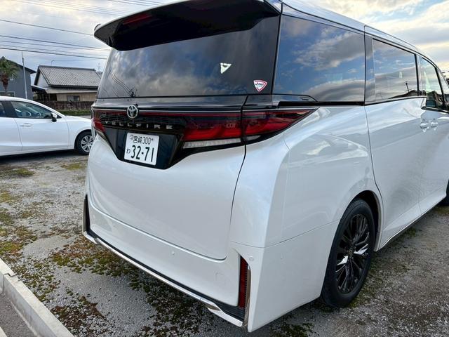 ヴェルファイア Ｚ　プレミア　レンタカーアップ車　ツインムーンルーフ　ナビＴＶ　フリップダウンモニター　置くだけ充電　衝突被害軽減ブレーキ　障害物センサー　両側パワースライドドア　パワーバックドア（2枚目）